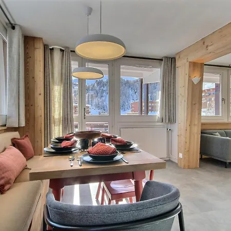 Renove Avec Balcon Et Wifi A Plagne Centre - Fr-1-455-169 Apartment