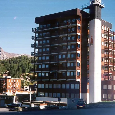 Renove Avec Balcon Et Wifi A Plagne Centre - Fr-1-455-169 Apartament